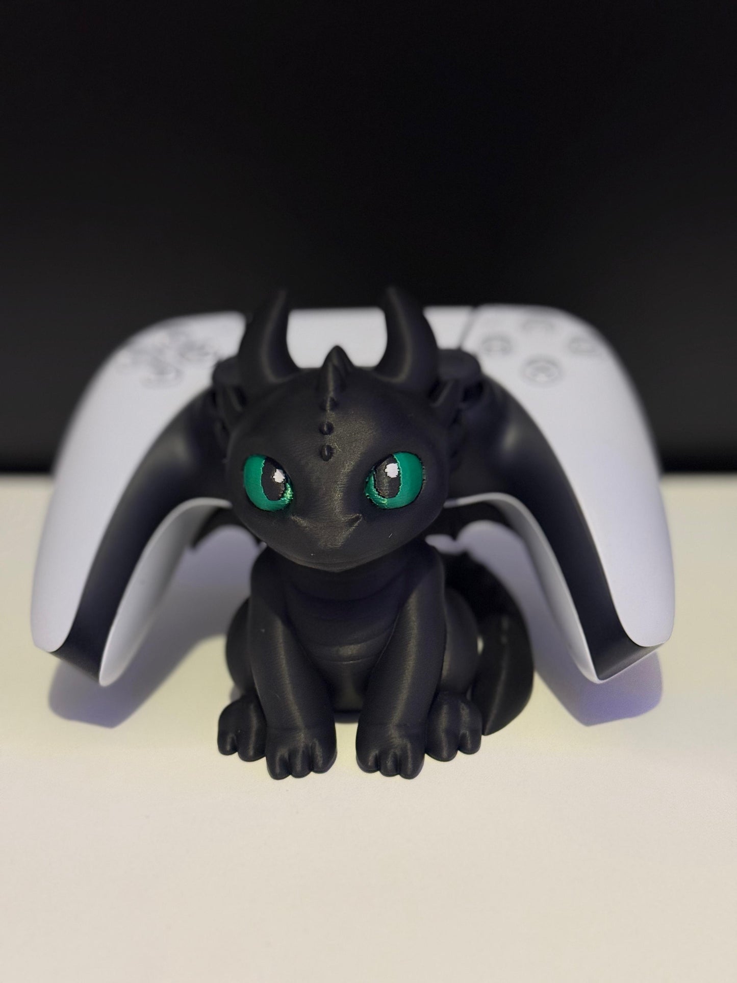 Mini Dragão Decorativo Inspirado em Fúria da Noite – Colecionável Fofo e Exclusivo